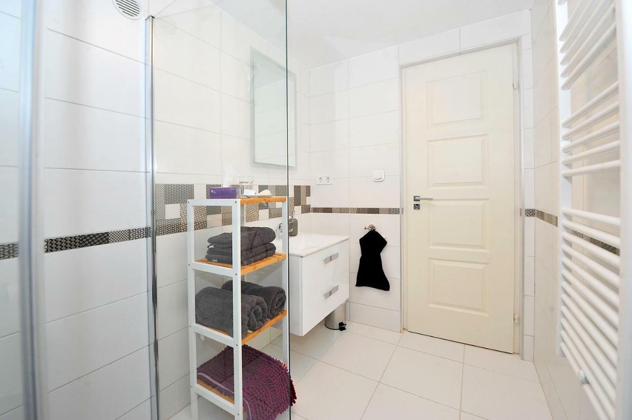 Pure Apartman 페치 외부 사진